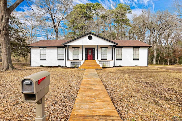 view of front of home featuring a porch