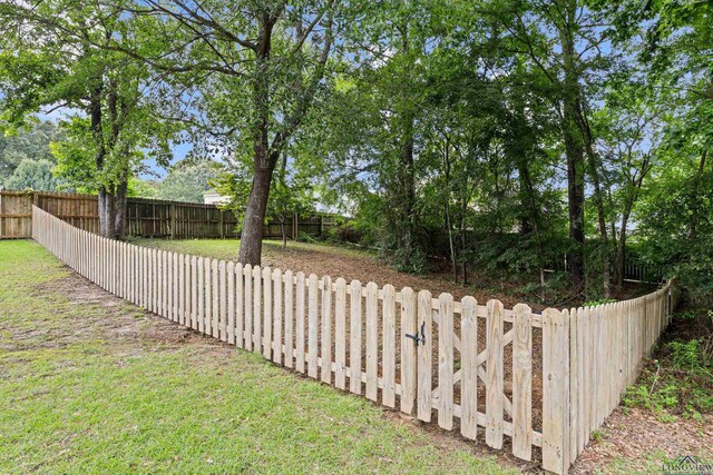 215 Travis Peak Trl, White Oak, TX 75693 - photo 34