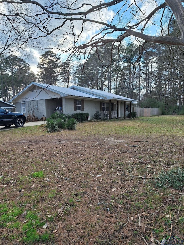 view of home's exterior