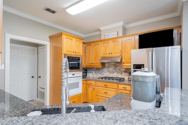 1110 N White Oak Rd, White Oak, TX 75693 - photo 9