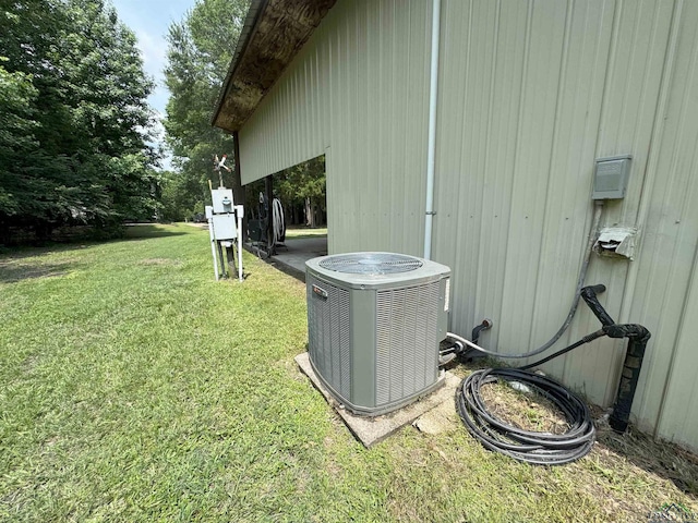 226 Almand, Waskom, TX 75692 - exterior view of central air condition unit