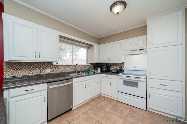 kitchen featuring a sink, decorative backsplash, under cabinet range hood, dishwasher, and white range with electric stovetop