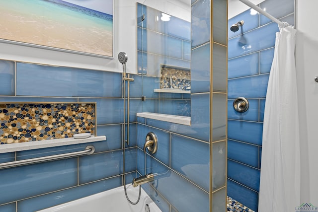 interior details with shower / bath combo with shower curtain