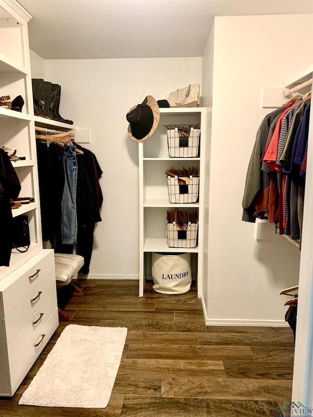 4401 Leland St, Marshall, TX 75672 - spacious closet featuring wood finished floors