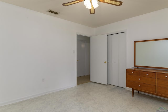 bedroom featuring a closet and ceiling fan