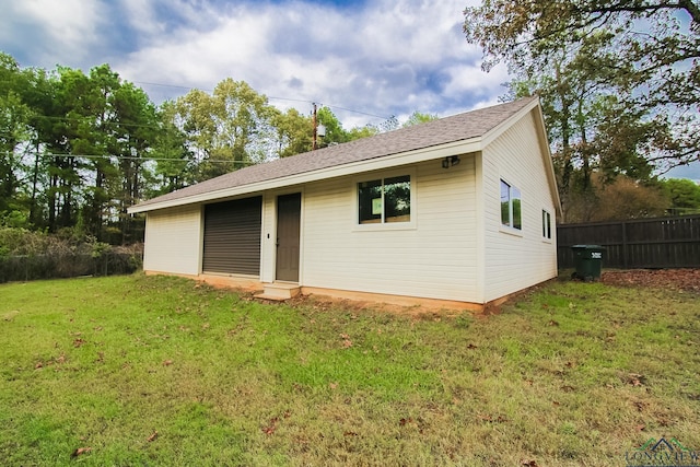 exterior space featuring a lawn