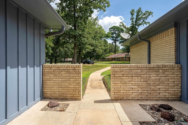 1004 Akin Dr, Longview, TX 75605 - photo 3