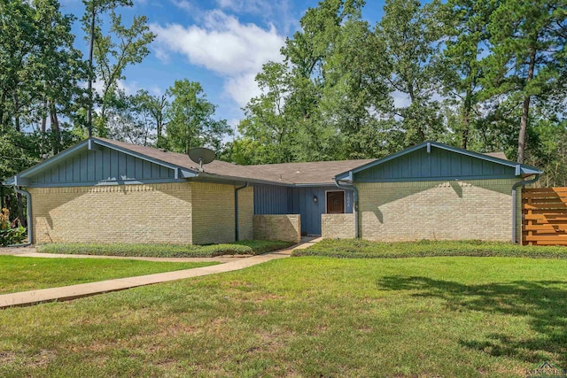 1004 Akin Dr, Longview, TX 75605 - photo 4