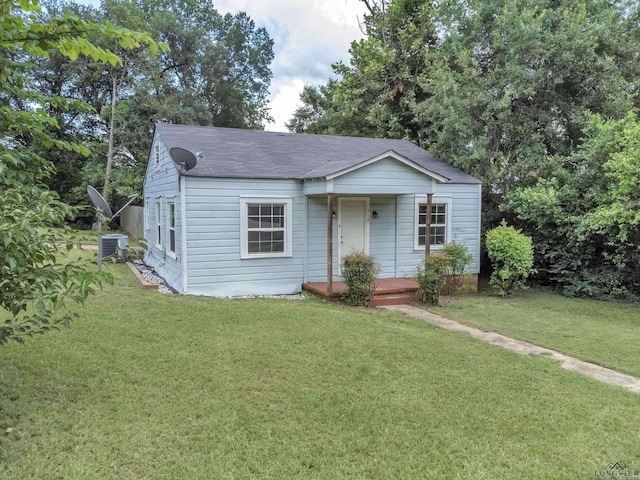 318 N Cotton St, Gladewater, TX 75647 - photo 20