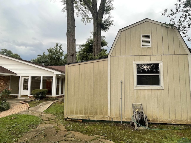 201 Mockingbird Ln, Longview, TX 75601 - view of outbuilding