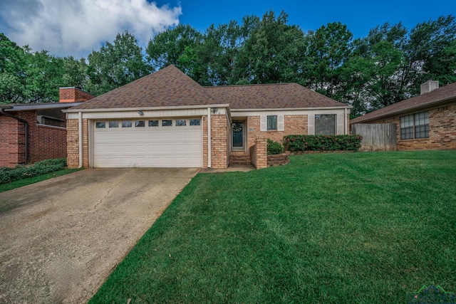 801 Saratoga Dr, Longview, TX 75601 - photo 1
