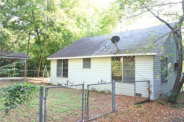 view of home's exterior