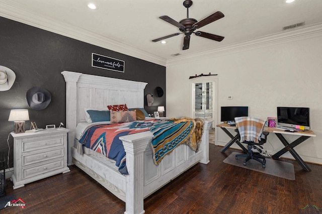 bedroom with dark hardwood / wood-style floors, ceiling fan, and crown molding