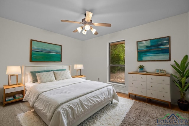 bedroom featuring ceiling fan