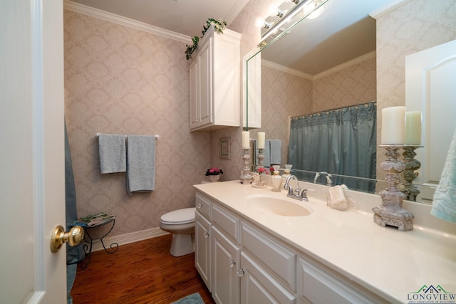 7 Casey Ct, Longview, TX 75604 - full bath featuring wood finished floors, vanity, crown molding, and a shower with curtain