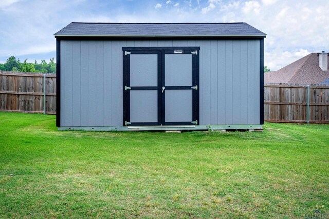 475 Highland Pl, Hallsville, TX 75650 - view of shed featuring a fenced backyard