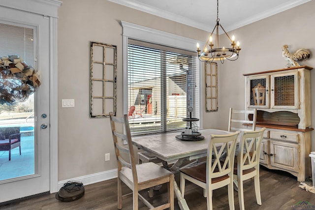 dining room featuring an inviting chandelier, plenty of natural light, dark wood-type flooring, and crown molding