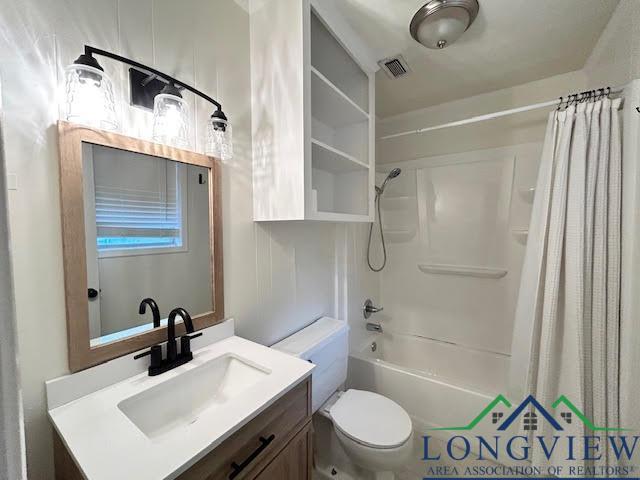 301 Terry St, White Oak, TX 75693 - photo 12