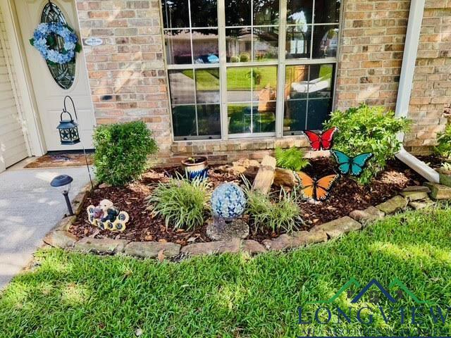 310 Lakewood Dr, Longview, TX 75604 - photo 6
