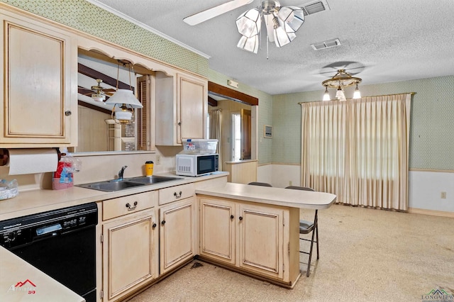 kitchen with dishwasher, sink, kitchen peninsula, a textured ceiling, and a breakfast bar