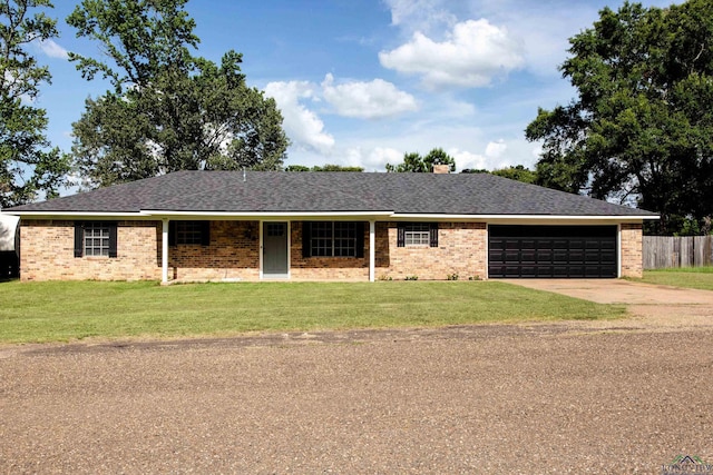 114 Sugar Creek Dr, Marshall, TX 75672 - photo 1