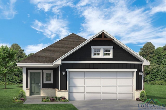 craftsman-style house featuring covered porch and a front yard