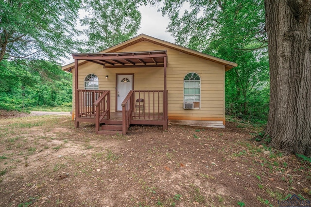 809 Herbert St, Marshall, TX 75670 - view of front of house with a deck