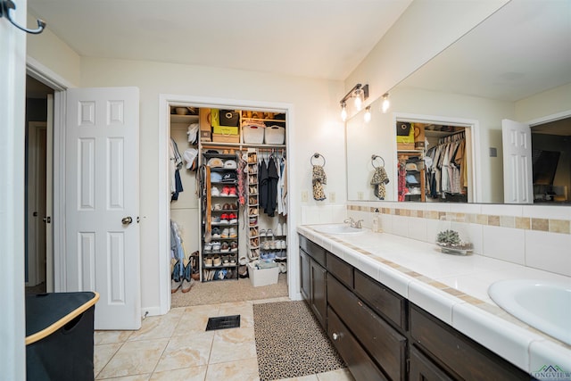 501 Lee Rd, Kilgore, TX 75662 - photo 21
