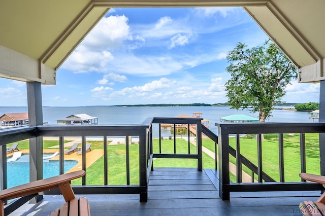 22551 Pine St, Frankston, TX 75763 - balcony with a water view