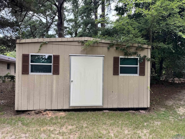 1438 N Tenth St, Longview, TX 75601 - photo 12