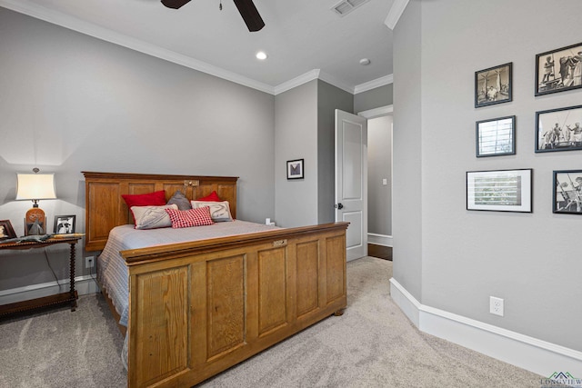 bedroom with baseboards, light colored carpet, ceiling fan, crown molding, and recessed lighting