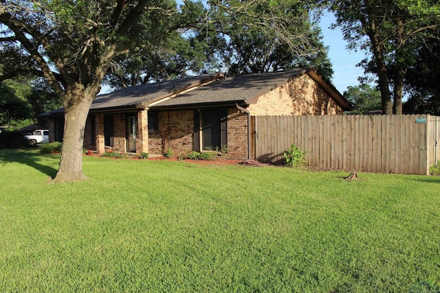 106 Terry St, White Oak, TX 75693 - photo 3