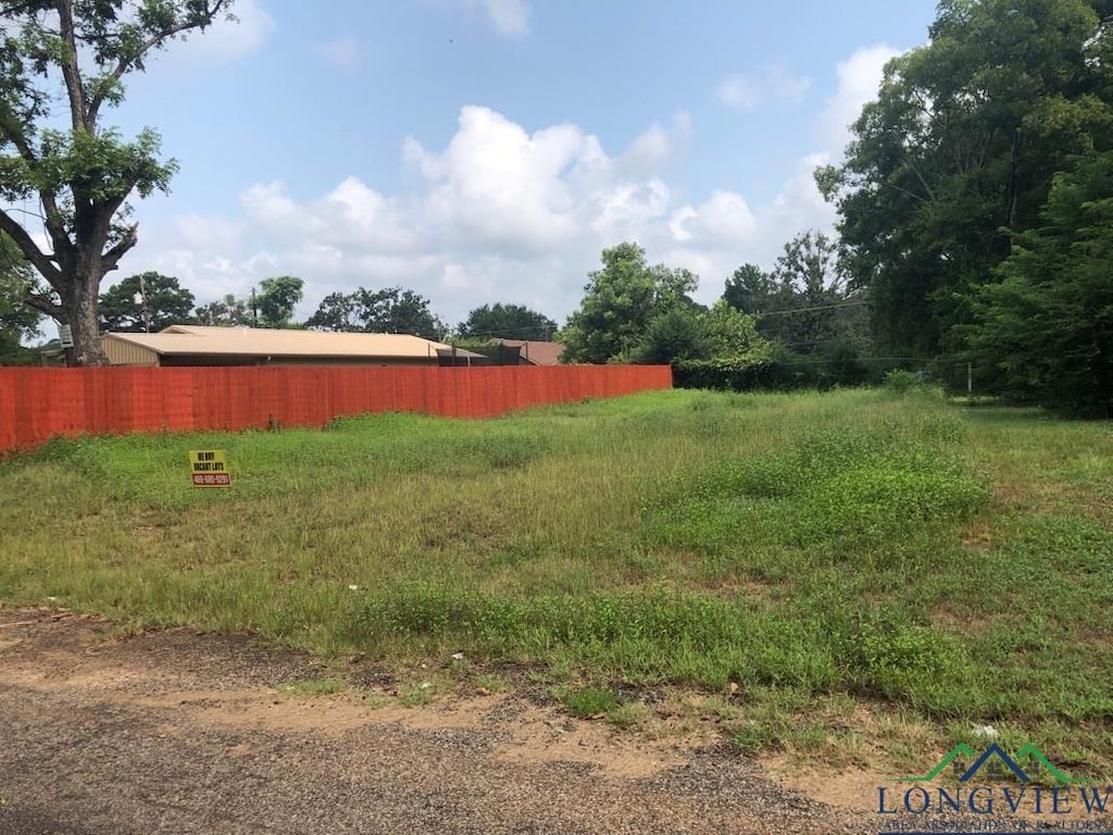 1505 Jordan St, Longview, TX 75602 - photo 2