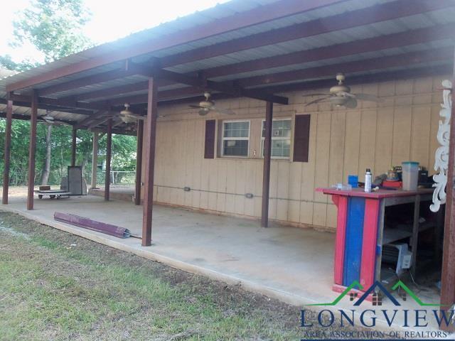 3302 Forrest St, Kilgore, TX 75662 - photo 11