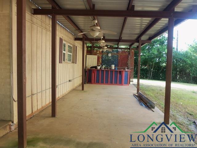 3302 Forrest St, Kilgore, TX 75662 - photo 6