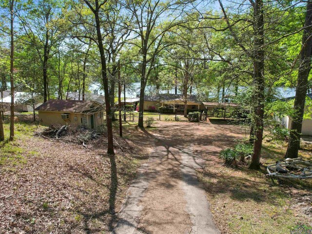 3065 E Lake, Gladewater, TX 75647 - view of yard