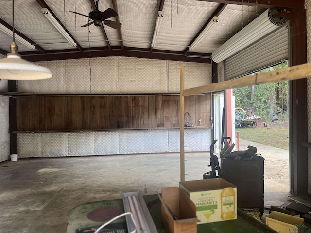 garage with ceiling fan