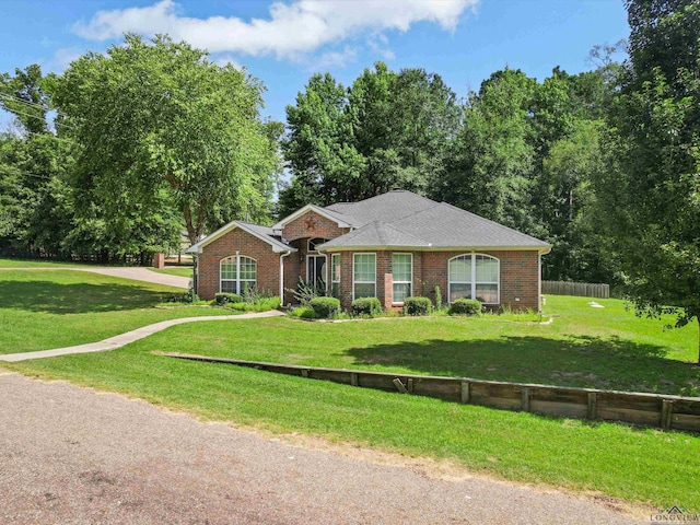 view of front of home with a front lawn