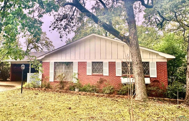 view of single story home