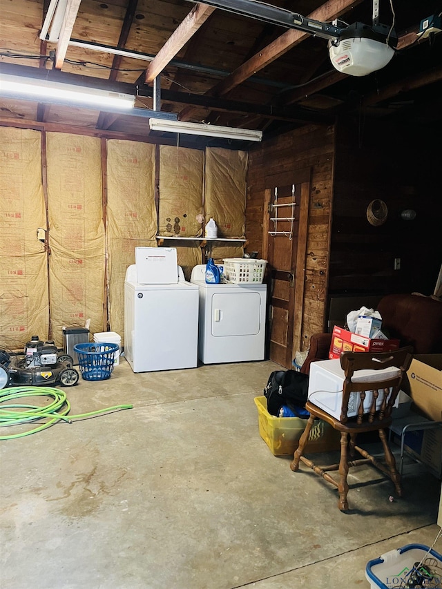 basement with washing machine and dryer