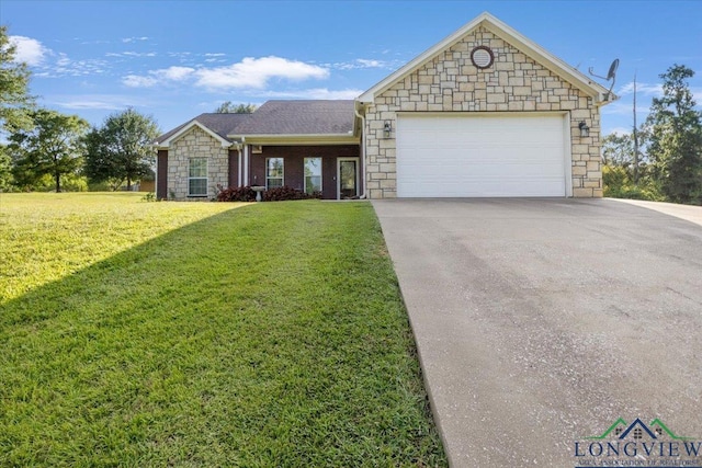 930 Desirees Trl, Tatum, TX 75691 - photo 1
