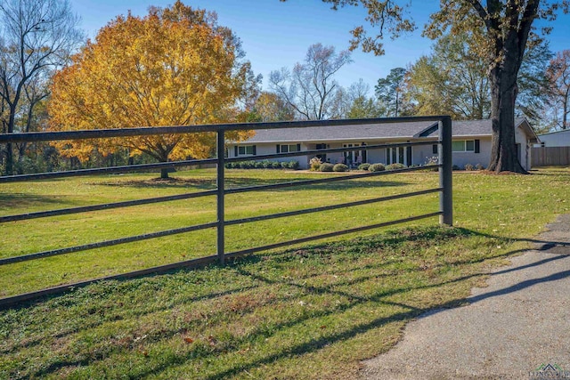 exterior space featuring a lawn