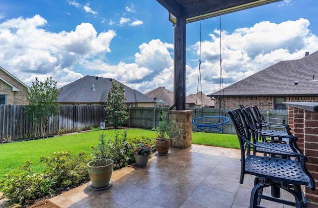 1624 Olympic Dr, Longview, TX 75605 - view of patio