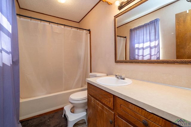 full bathroom featuring vanity, a textured ceiling, toilet, and shower / bath combo with shower curtain