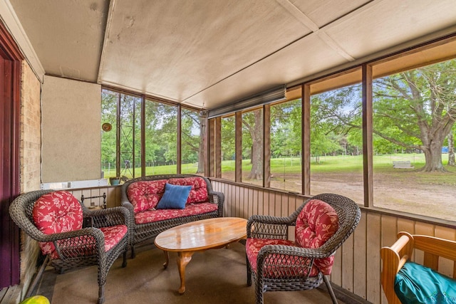 view of sunroom / solarium