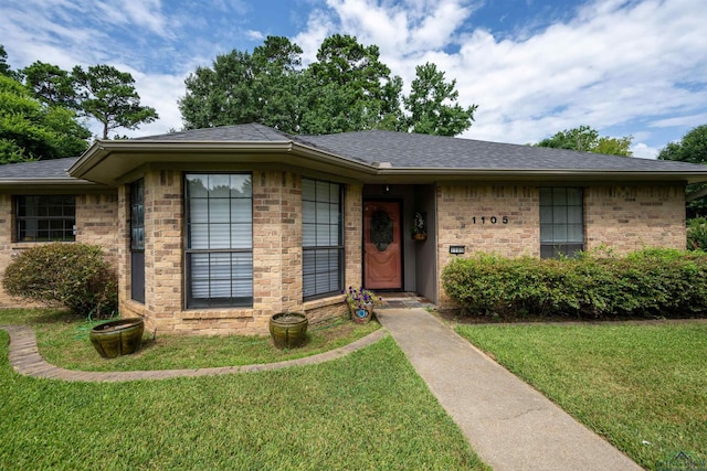 1105 Sequoia Cir, Kilgore, TX 75662 - photo 2