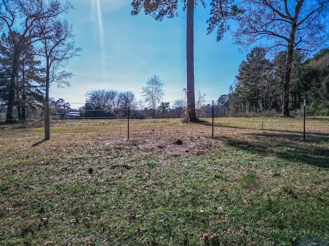 Listing photo 2 for TBD W Gay Ave, Gladewater TX 75647