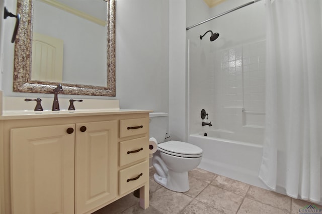 full bathroom featuring vanity, toilet, and shower / bath combo with shower curtain