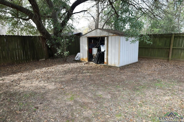 view of outbuilding