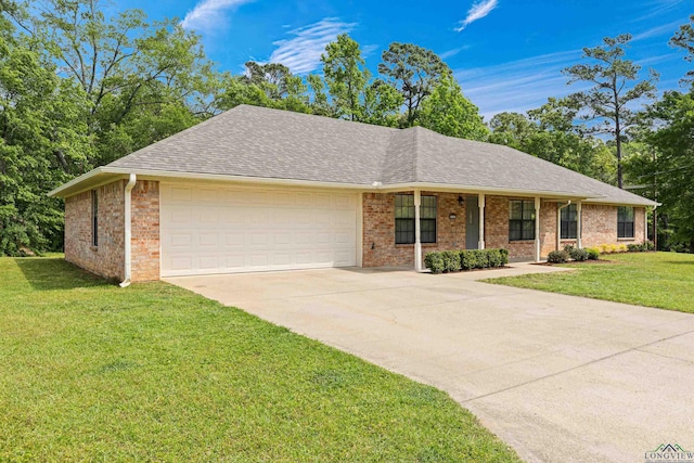 605 Briarwood Dr, Gladewater, TX 75647 - photo 5